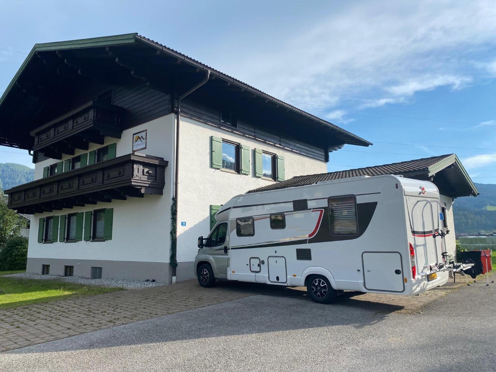 Alpenzeit Hotell Flachau Exteriör bild